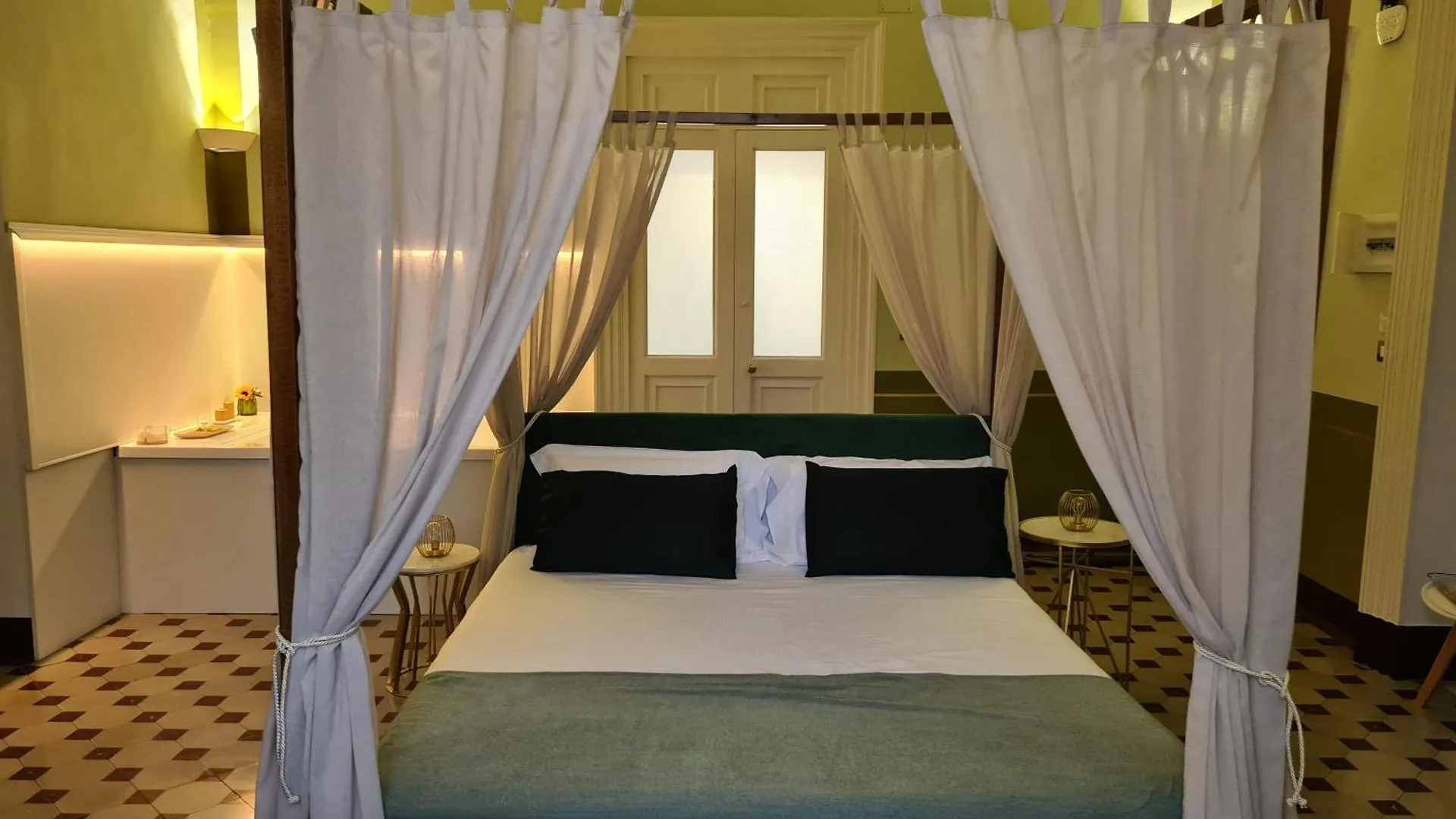 Toscano Palace Luxury Rooms Catania Bed & Breakfast