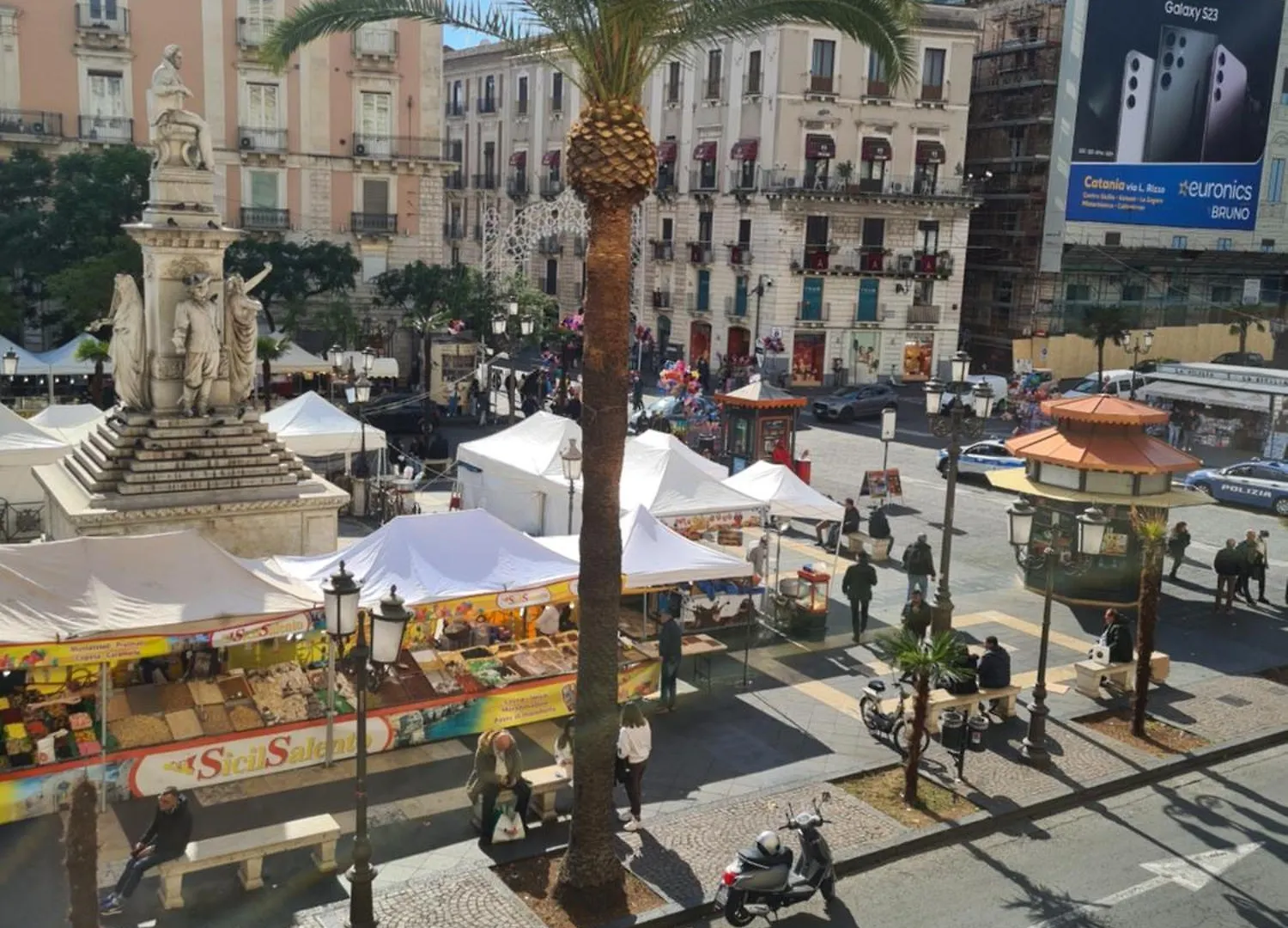 Toscano Palace Luxury Rooms Catania 0*,